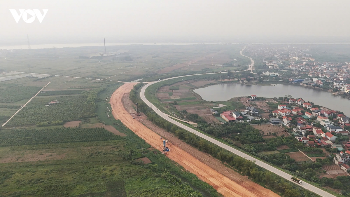 Dự án xây dựng tuyến đường kết nối di sản văn hóa du lịch và phát triển kinh tế dọc sông Hồng