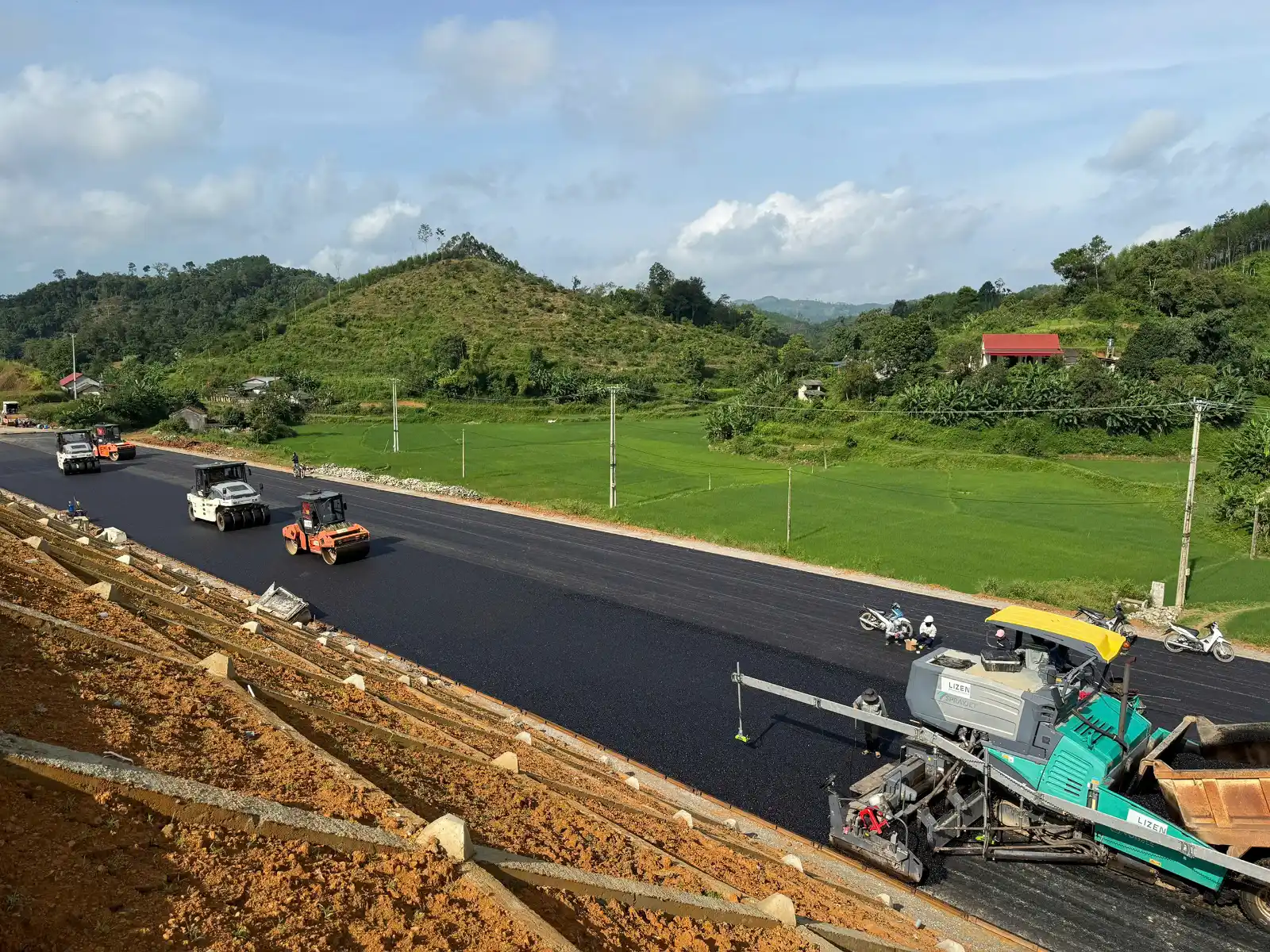 Chi nhánh Tư vấn Giám sát và Thí nghiệm Vật liệu Xây dựng – Tổng Công ty Công trình Giao thông 1 Thanh Hoá – Công ty Cổ phần
