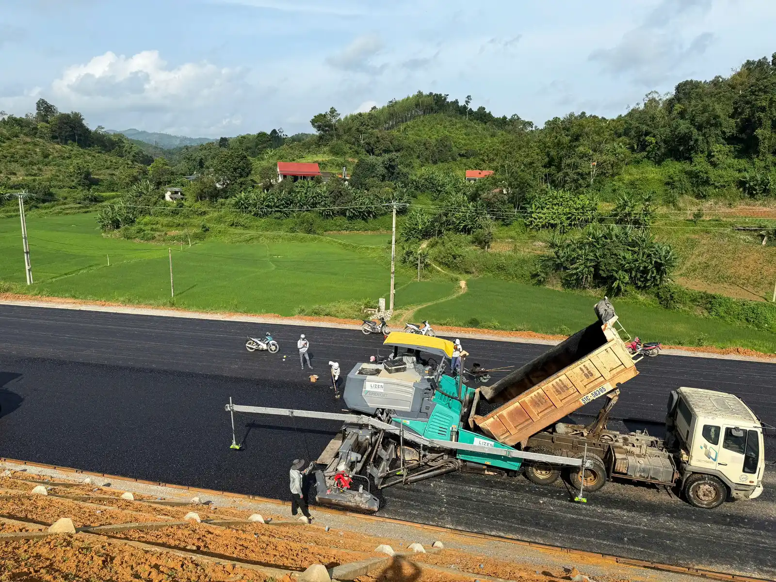 Dự án đường cao tốc Hà Nội – Lạng Sơn đoạn cửa khẩu Hữu Nghị – Chi Lăng